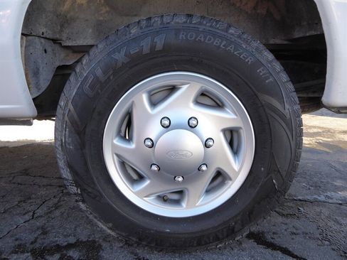 Used 2013 Ford E-350 and Econoline 350 XL image 26