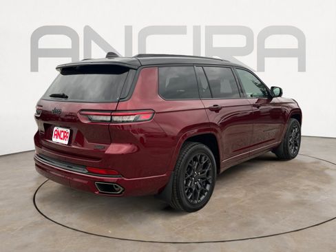 Used 2024 Jeep Grand Cherokee L Summit w/ Advanced Protech Group IV image 10