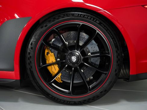 Used 2019 Porsche 911 Speedster RWD image 19