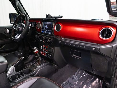 Used 2021 Jeep Wrangler Unlimited Rubicon image 30