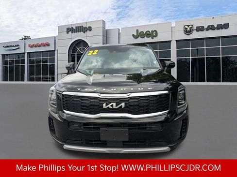 Used 2022 Kia Telluride LX AWD/4WD image 8