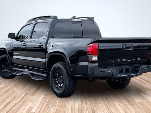 Used 2021 Toyota Tacoma SR5 RWD image 10