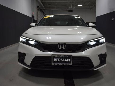 Used 2024 Honda Civic Sport Touring image 6