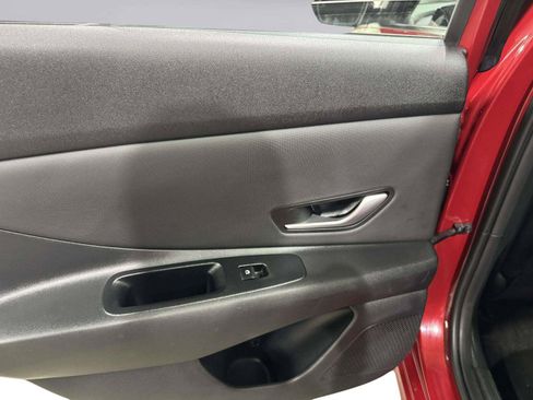 Used 2023 Hyundai Elantra Limited w/ Winter Weather Package FWD image 30