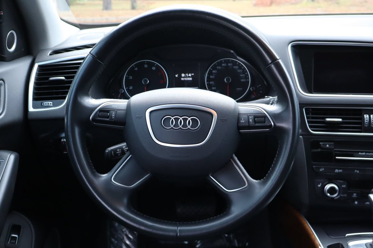 Used 2016 Audi Q5 2.0T Premium Plus w/ Technology Package AWD/4WD image 18