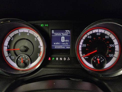 Used 2017 Dodge Grand Caravan GT image 23