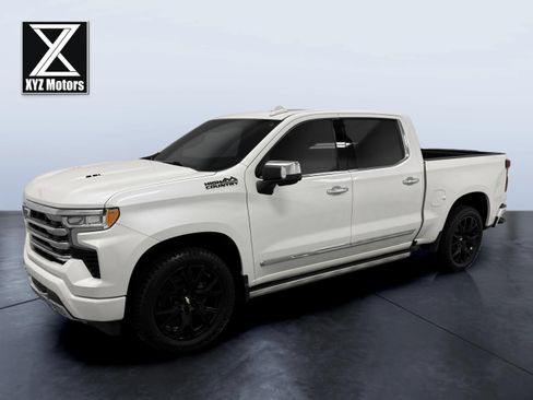 Used 2023 Chevrolet Silverado 1500 High Country w/ Technology Package AWD/4WD image 1