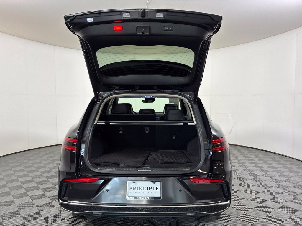 Used 2026 Genesis GV70 2.5T AWD/4WD image 30
