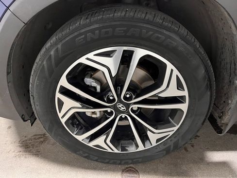 Used 2020 Hyundai Santa Fe Limited image 28