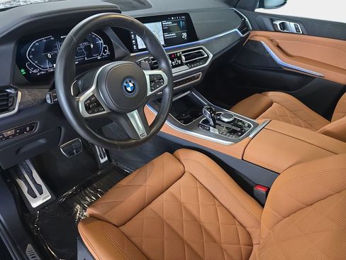 Used 2023 BMW X5 xDrive45e w/ M Sport Package AWD/4WD image 19