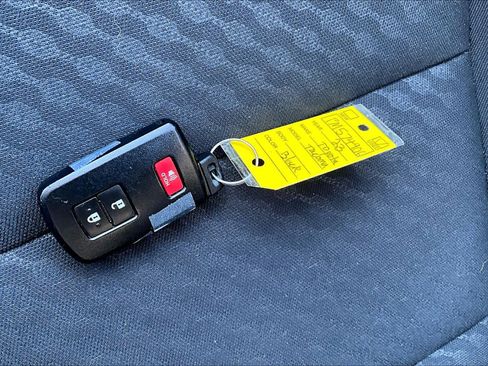 Used 2023 Toyota Tacoma 4x4 Double Cab image 14