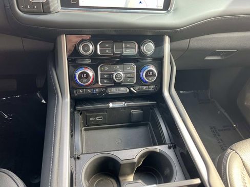 Used 2023 GMC Yukon XL Denali w/ Denali Reserve Package image 38
