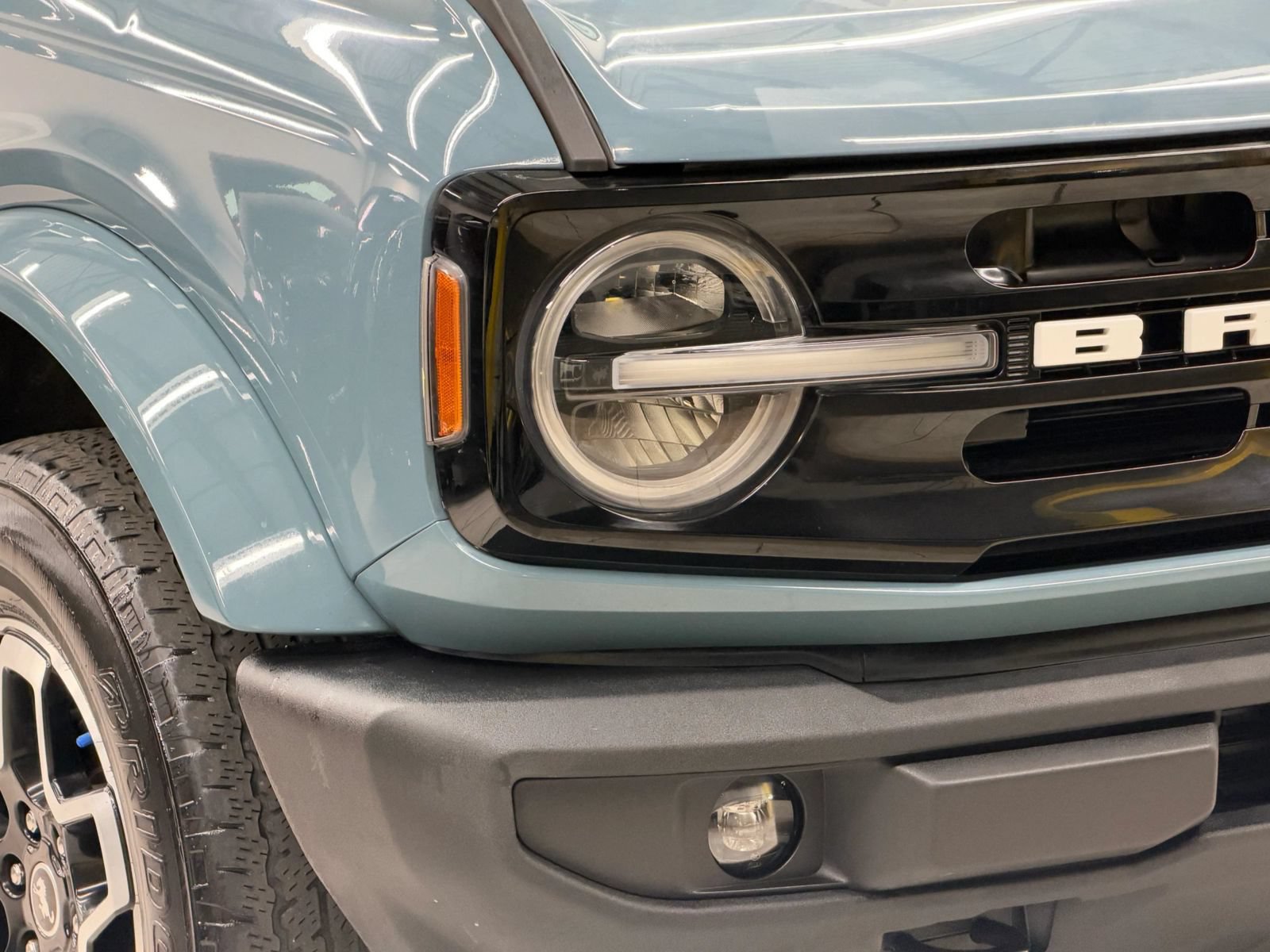 Used 2022 Ford Bronco Outer Banks AWD/4WD image 6