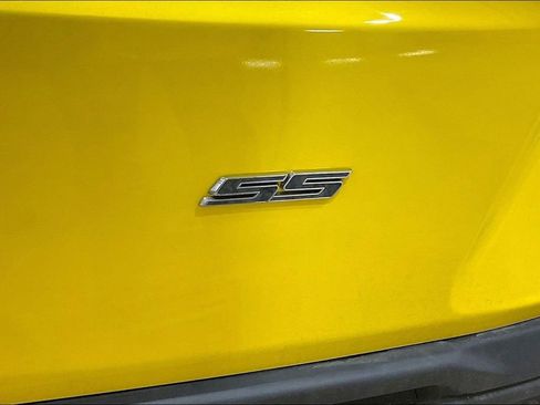 Used 2017 Chevrolet Camaro SS image 8