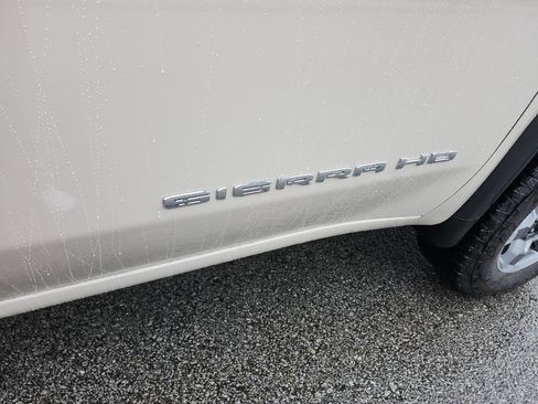 New 2026 GMC Sierra 2500 SLE w/ SLE Value Package; image 7