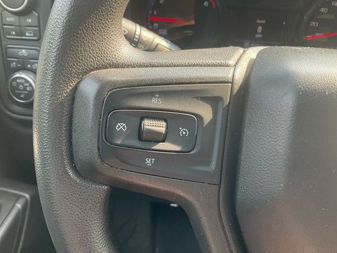 Used 2020 Chevrolet Silverado 1500 W/T w/ WT Convenience Package AWD/4WD image 16