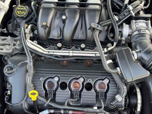 Used 2010 Mercury Milan Premier AWD/4WD image 43