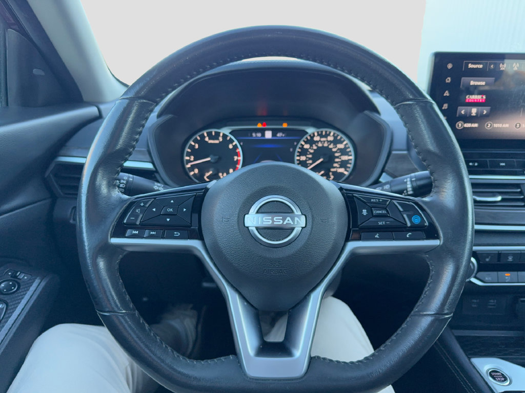 Used 2024 Nissan Altima 2.5 SV w/ SV Premium Package FWD image 13