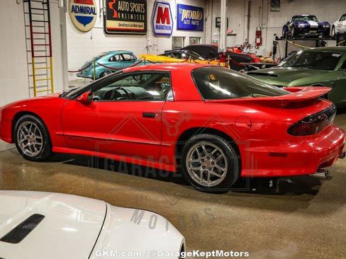 Used 1995 Pontiac Firebird Coupe image 12