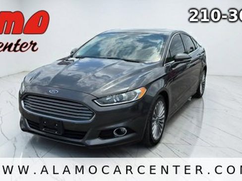 Used 2016 Ford Fusion Titanium FWD image 1