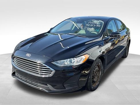 Used 2019 Ford Fusion S FWD image 5