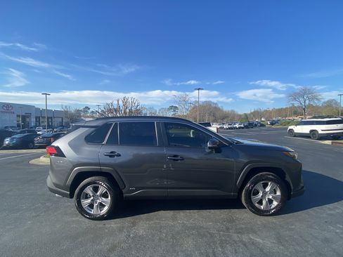 Certified 2025 Toyota RAV4 XLE w/ Convenience Package image 4