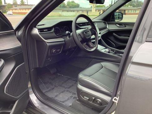 New 2026 Jeep Grand Cherokee Limited image 7