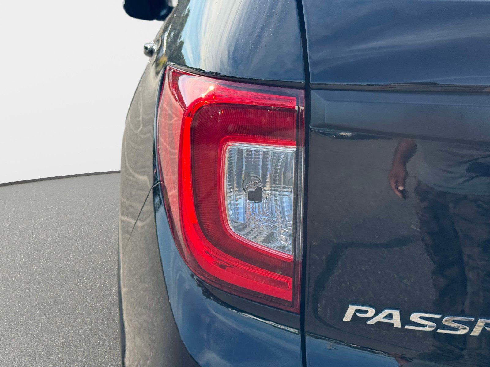 Used 2020 Honda Passport Touring image 12