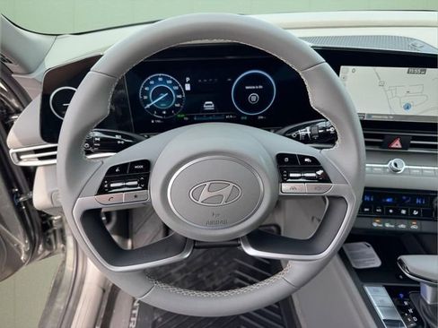 New 2026 Hyundai Elantra Sport FWD image 24