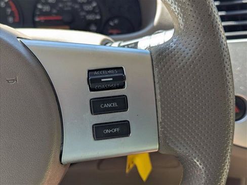 Used 2017 Nissan Frontier SV AWD/4WD image 12