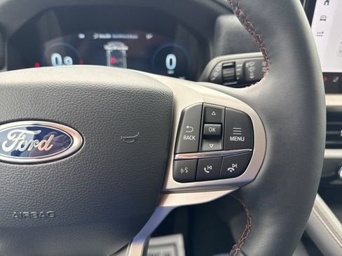 New 2026 Ford Explorer Active w/ Active Comfort Package image 13