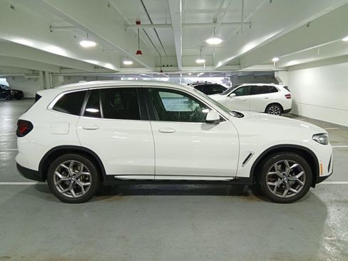 Used 2023 BMW X3 xDrive30i w/ Premium Package AWD/4WD image 4