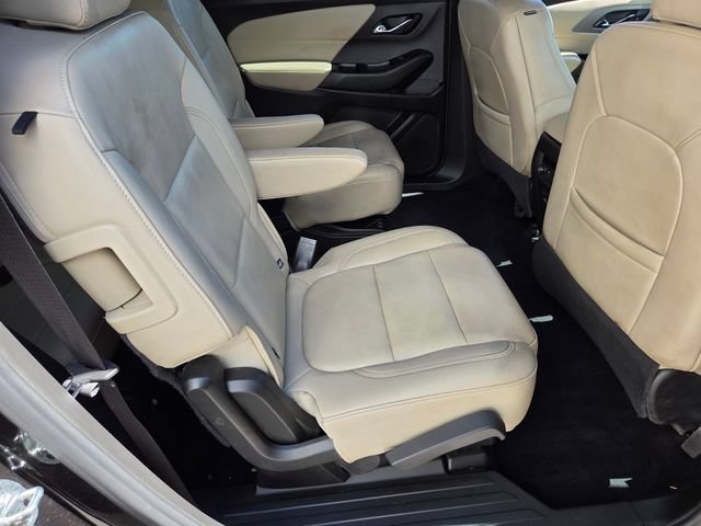 Certified 2023 Chevrolet Traverse LT w/ LT Premium Package AWD/4WD image 15