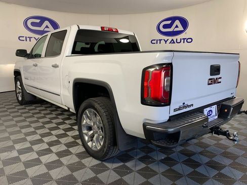 Used 2018 GMC Sierra 1500 SLT w/ SLT Premium Package AWD/4WD image 5