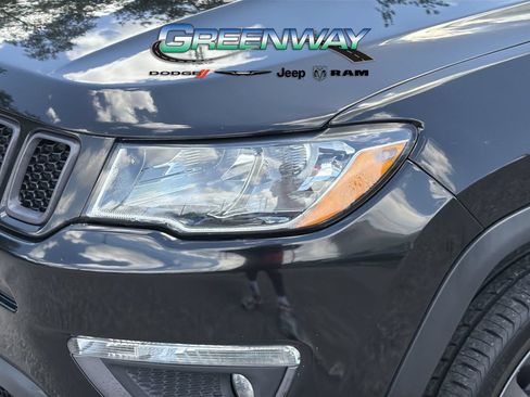 Used 2021 Jeep Compass Latitude AWD/4WD image 6