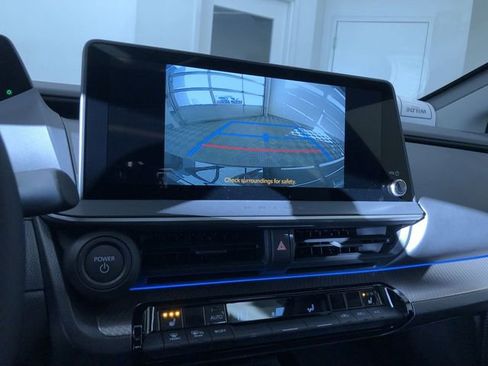 New 2026 Toyota Prius XLE image 18