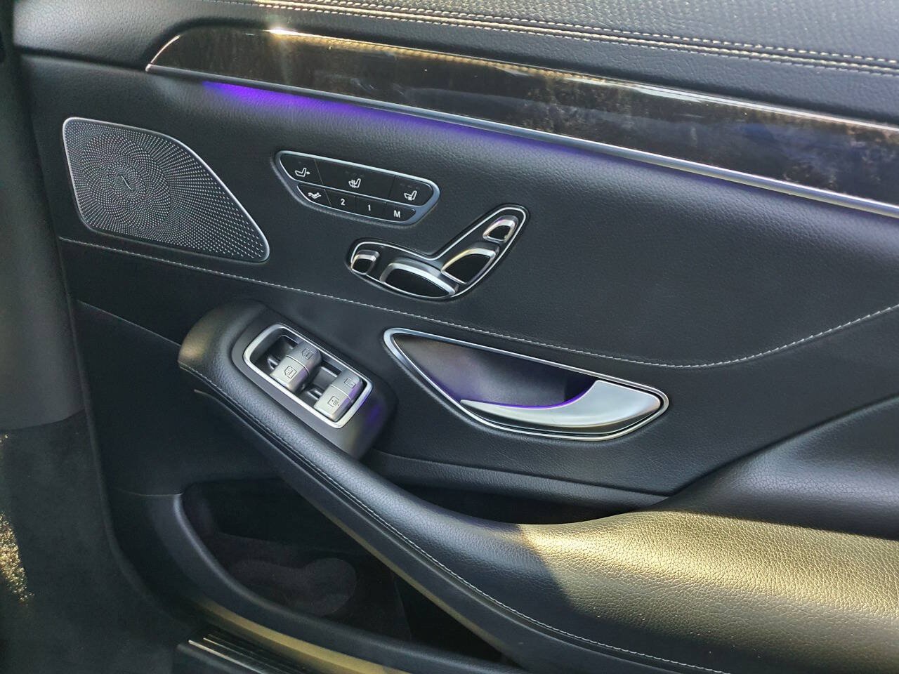 Used 2017 Mercedes-Benz S 550 4MATIC Sedan image 96