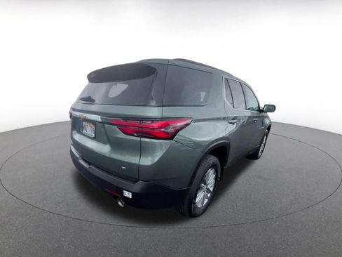 Used 2023 Chevrolet Traverse LT FWD image 15
