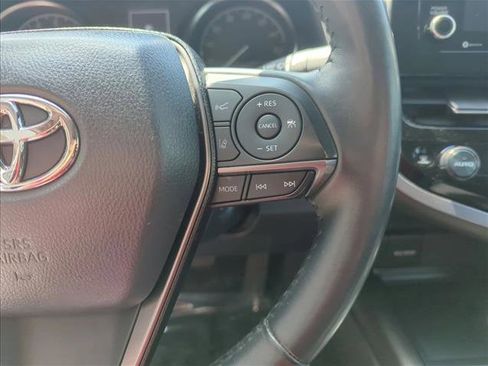 Used 2024 Toyota Camry SE FWD image 15