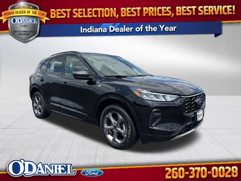 Used 2024 Ford Escape ST-Line AWD/4WD image 1