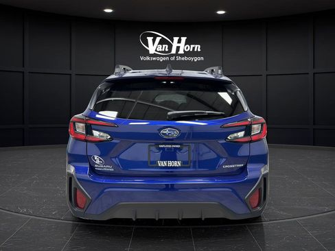 Used 2024 Subaru Crosstrek 2.5i Limited w/ Crosstrek Mirror Package AWD/4WD image 4
