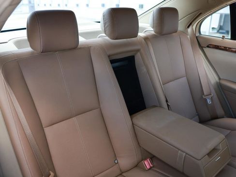 Used 2007 Mercedes-Benz S 550 image 12