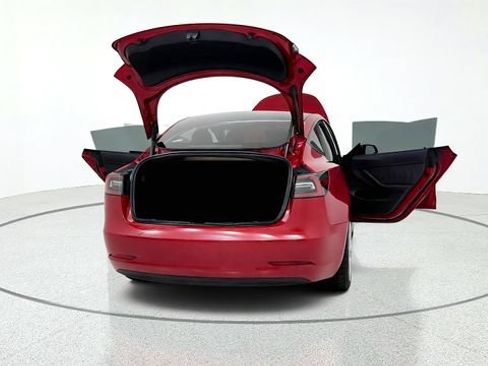 Used 2023 Tesla Model 3 Performance AWD/4WD image 18