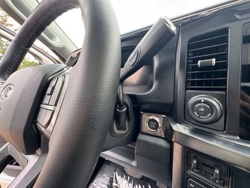Used 2025 Ford F250 Lariat w/ Lariat Ultimate Package AWD/4WD image 28