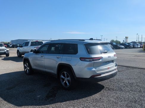 Used 2021 Jeep Grand Cherokee L Limited AWD/4WD image 8