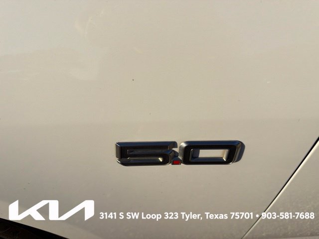 Used 2024 Ford Mustang GT RWD image 5
