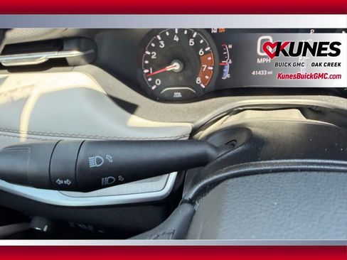 Used 2025 Jeep Compass Limited AWD/4WD image 17