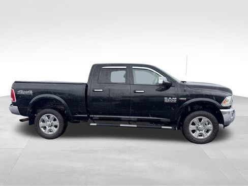 Used 2018 RAM 2500 Laramie AWD/4WD image 2