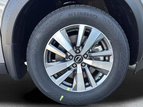 New 2026 Nissan Pathfinder SL AWD/4WD image 45