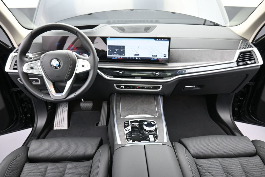 New 2026 BMW X7 xDrive40i w/ Executive Package AWD/4WD image 14